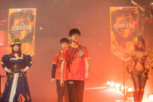 王队的快攻 王队的快攻