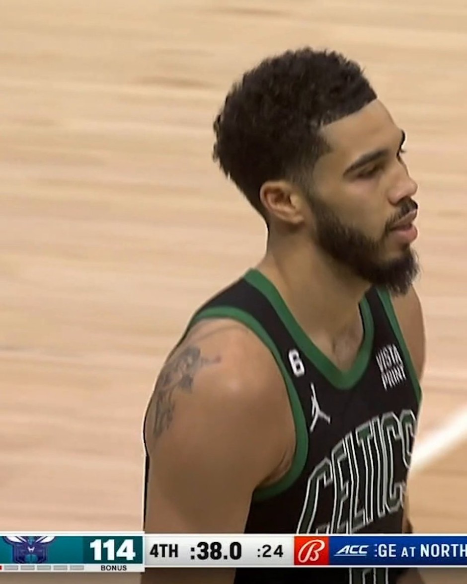 重披战袍 重披战袍