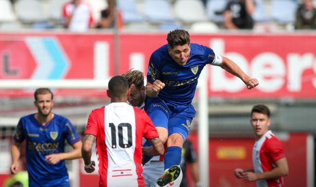 全能前锋 全能前锋